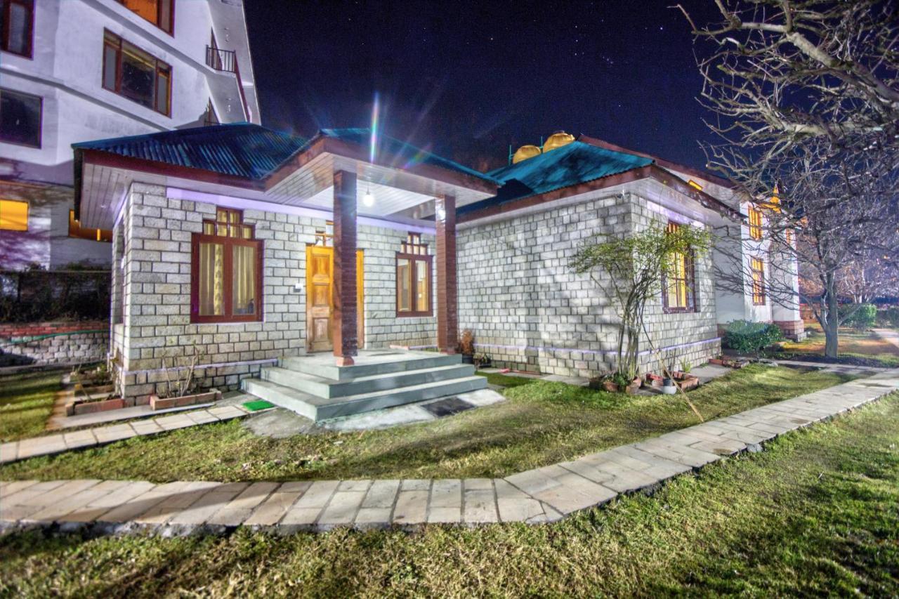 Nature House Vila Manāli Exterior foto